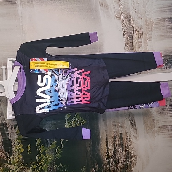 New with tags! Sleepwear Girls 4 XS NASA Space sleepwear pajamas set of 2 - Picture 5 of 9